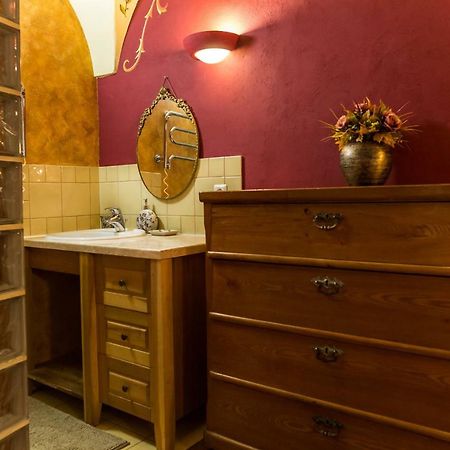 Antique Old Town Studio By Urban Rent Appartement Vilnius Buitenkant foto